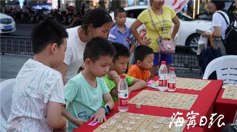 上海小学生游泳比赛成绩_上海小学生游泳冠军赛视频_上海中小学生游泳比赛